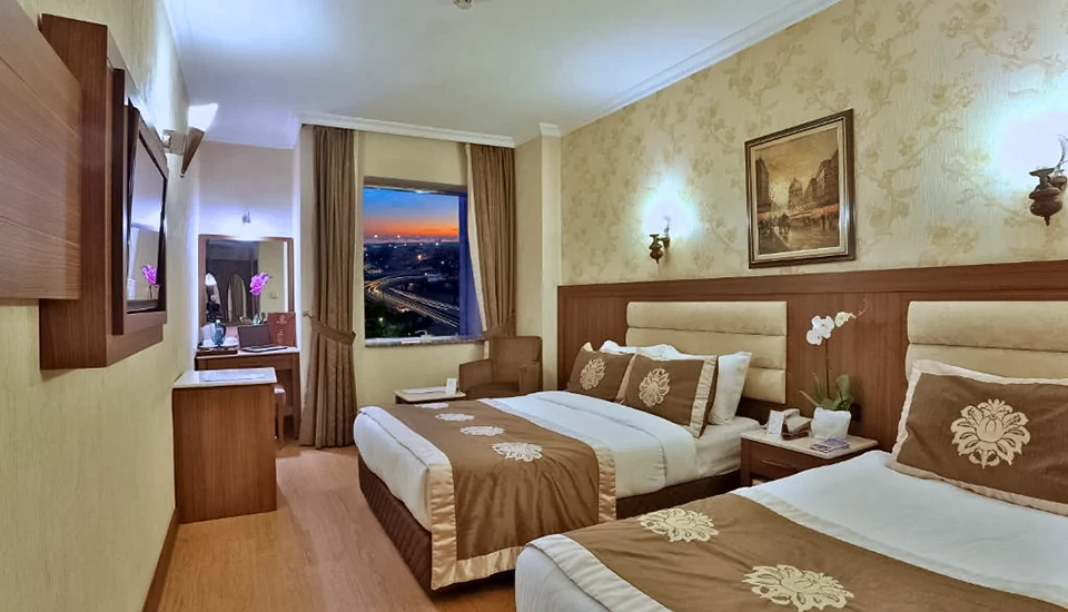 هتل گرند هیلاریوم استانبول